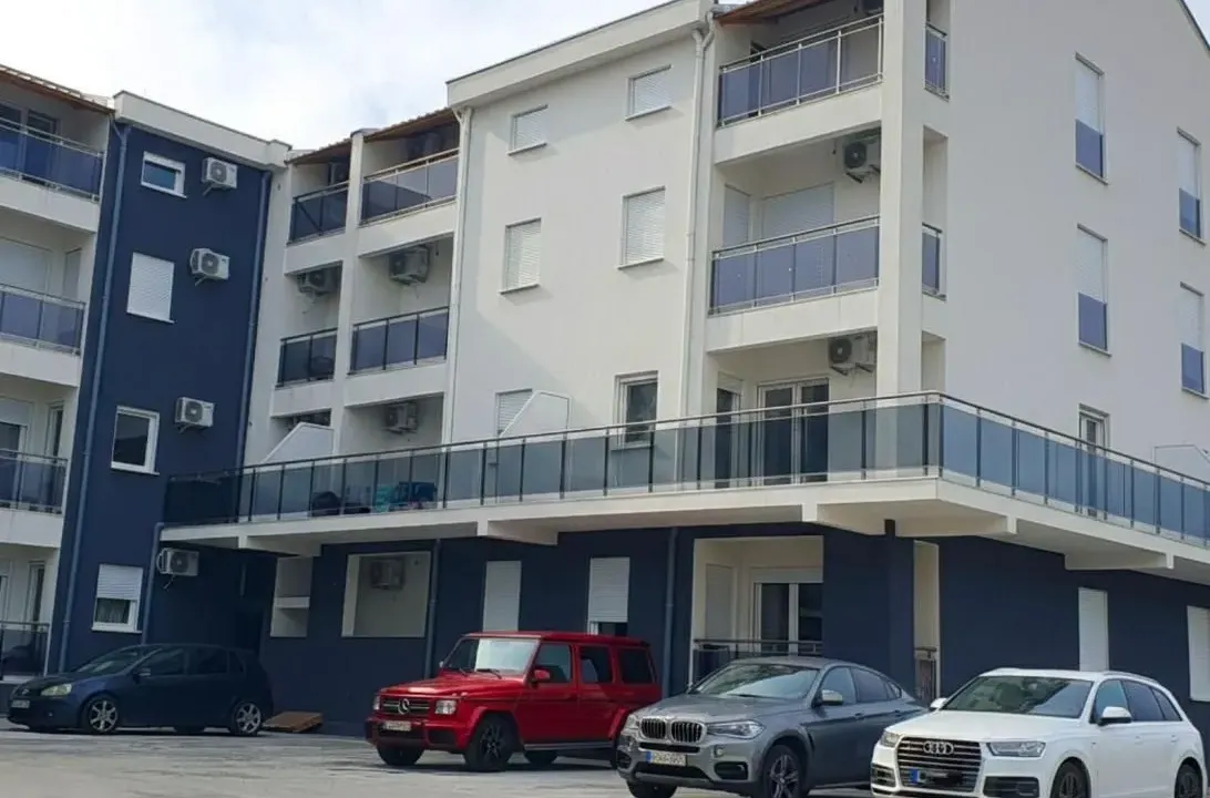Izdavanje, stan, 47m², Zagorič, Podgorica