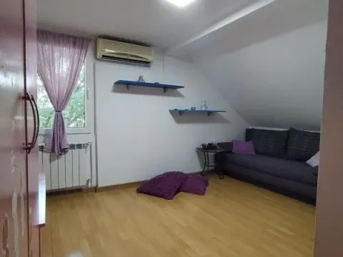 Izdavanje, četvorosoban stan, 93m², Zvezdara Sve Podlokacije, Beograd - image 15
