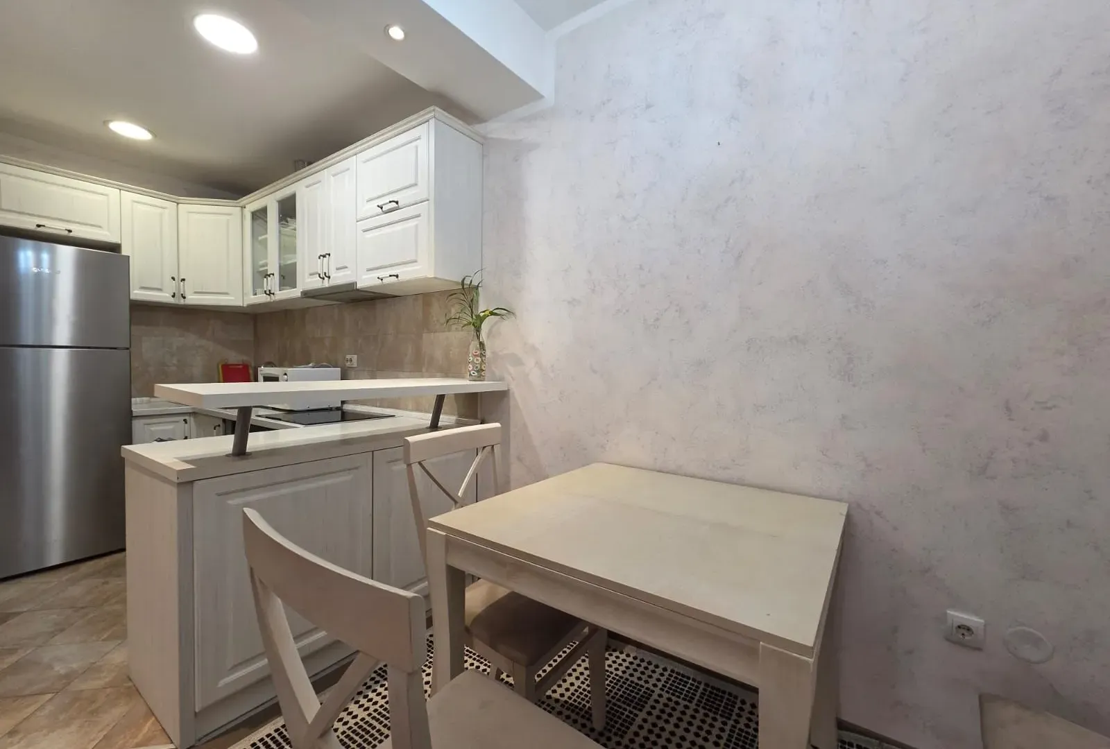 Izdavanje, dvosoban stan, 71m², Preko Morače, Podgorica