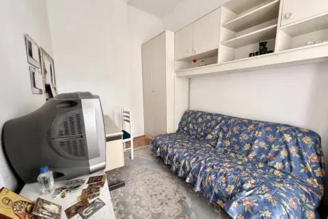 Sale, four bedroom apartment, 116m², Stari Grad, Beograd - image 18