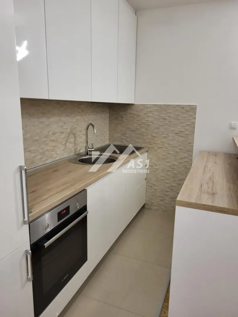 Izdavanje, jednosoban stan, 43m², Telep, Novi Sad Sve Podlokacije