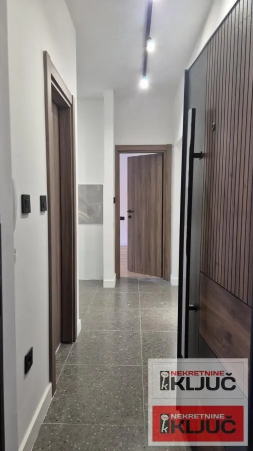 Prodaja, trosoban stan, 67m², Kej, Novi Sad Sve Podlokacije