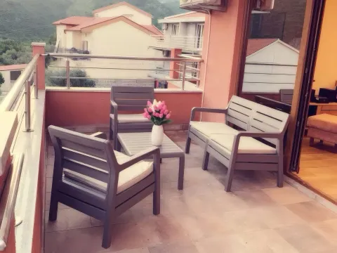 Izdavanje, dvosoban stan, 60m², Bečići, Budva - image 7