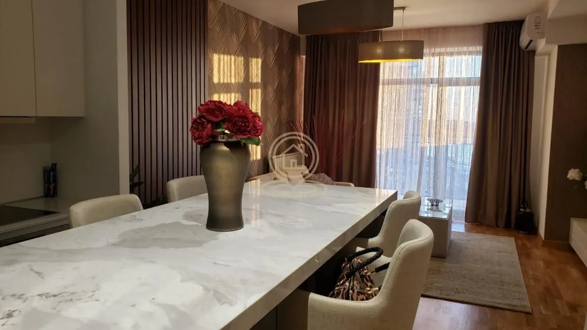 Rent, three bedroom apartment, 75m², Savski Venac, Beograd