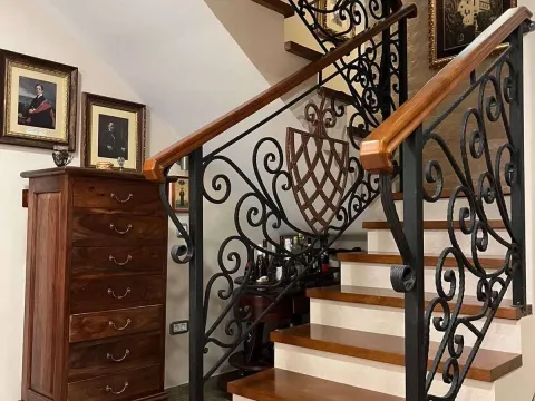 Prodaja, kuća, 360m², Centar, Bar - image 8