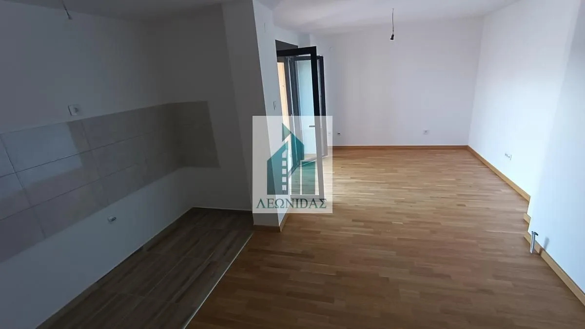 Prodaja, četvorosoban stan, 79m², Medijana, Niš