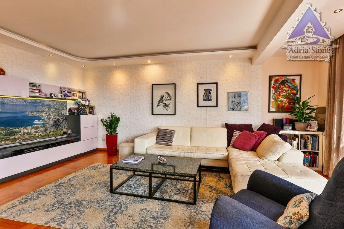 Sale, three bedroom apartment, 156m², Dubovica, Budva