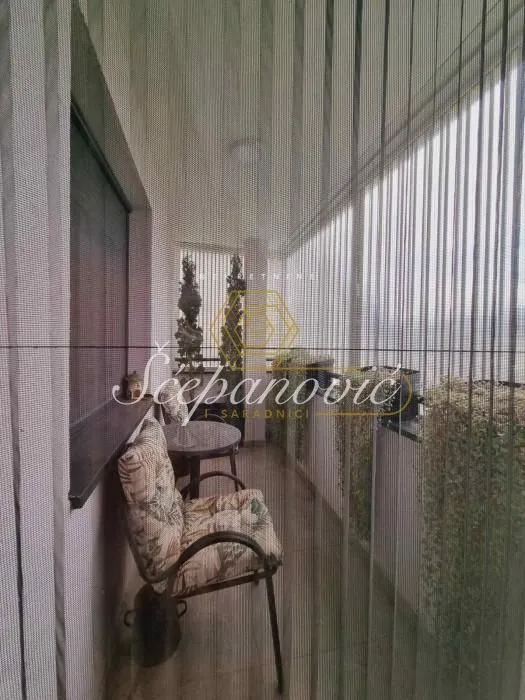 Prodaja, četvorosoban stan, 100m², Adice, Novi Sad Sve Podlokacije