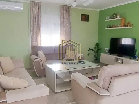 Prodaja, kuća, 220m², Cijevna, Podgorica - image 12