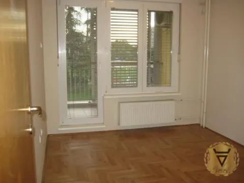 Izdavanje, trosoban stan, 80m², Cvetkova Pijaca, Zvezdara Sve Podlokacije - image 6