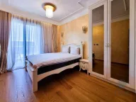 Izdavanje, trosoban stan, 120m², Kod Capital Plaze, Podgorica - image 8