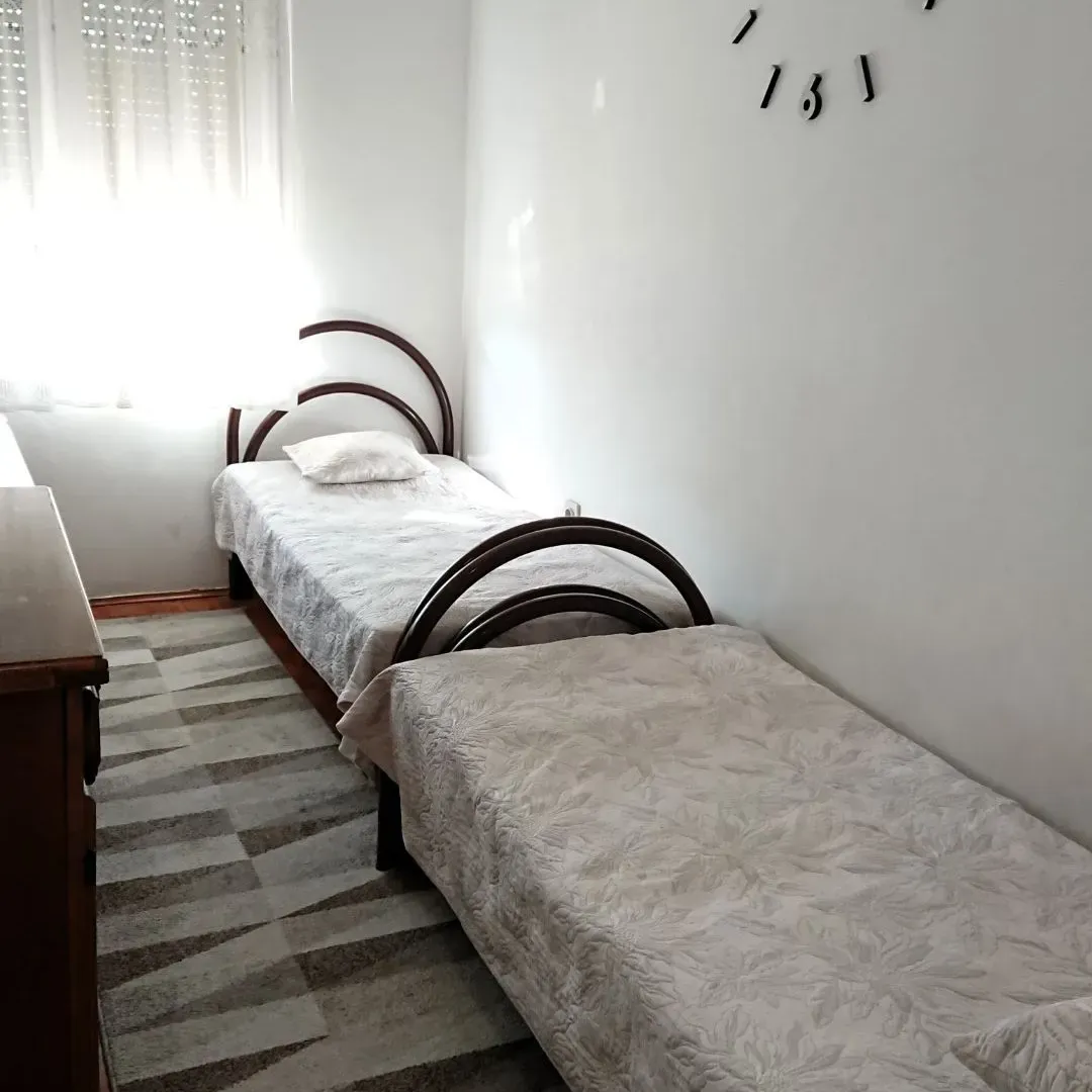 Rent, two bedroom apartment, 62m², Centar, Bar
