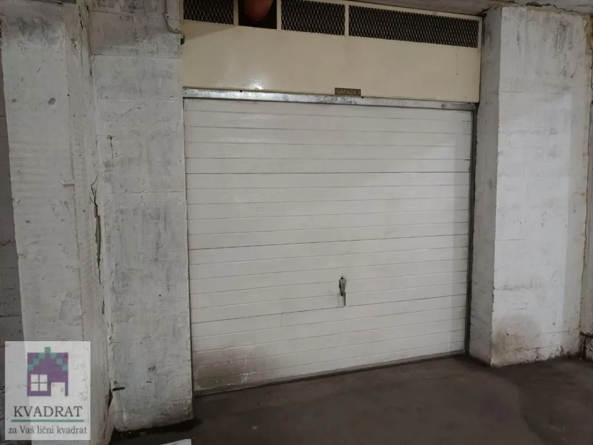 Sale, parking/garage, 17m², Centar, Novi Sad