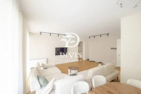 Prodaja, trosoban stan, 145m², Neimar, Vračar Sve Podlokacije - image 10