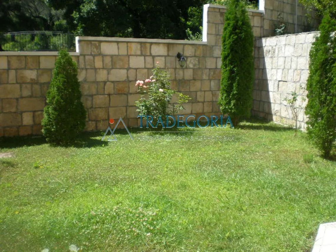 Prodaja, stan, 470m², Petrovac, Budva