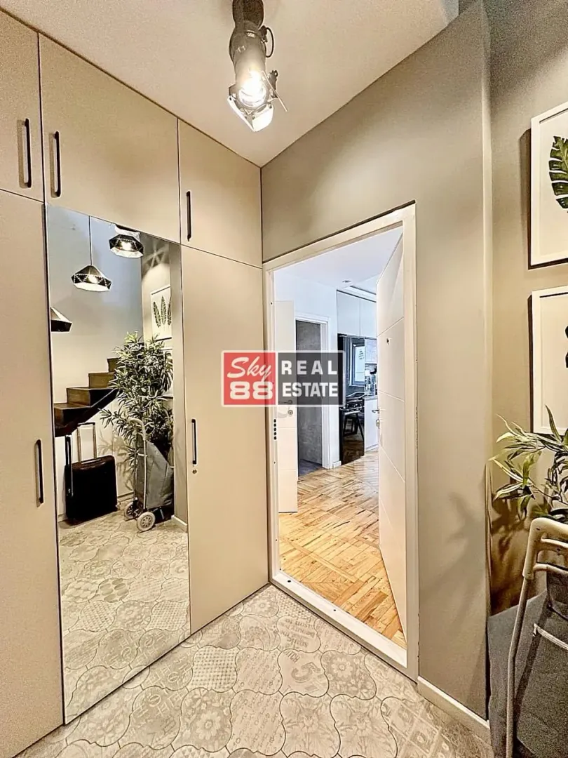 Sale, apartment, 172m², Stari Grad, Beograd