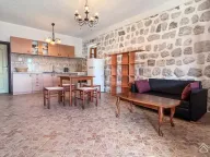 Prodaja, dvosoban stan, 87m², Perast, Kotor - image 4