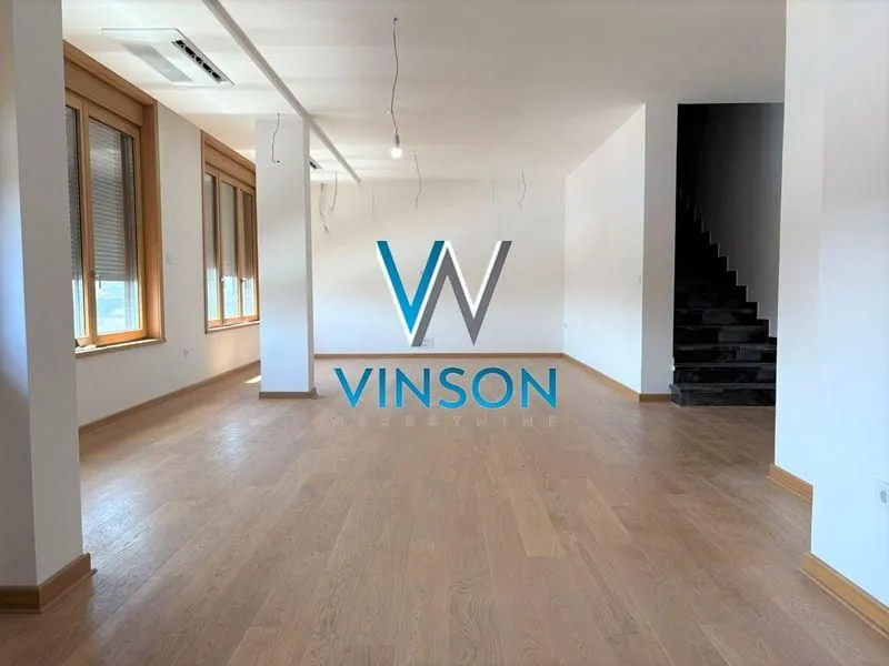 Prodaja, četvorosoban stan, 156m², Podbara, Novi Sad Sve Podlokacije