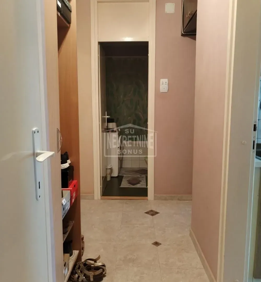 Prodaja, dvosoban stan, 60m², Centar, Subotica