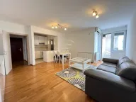 Izdavanje, dvosoban stan, 54m², Centar, Novi Sad - image 1