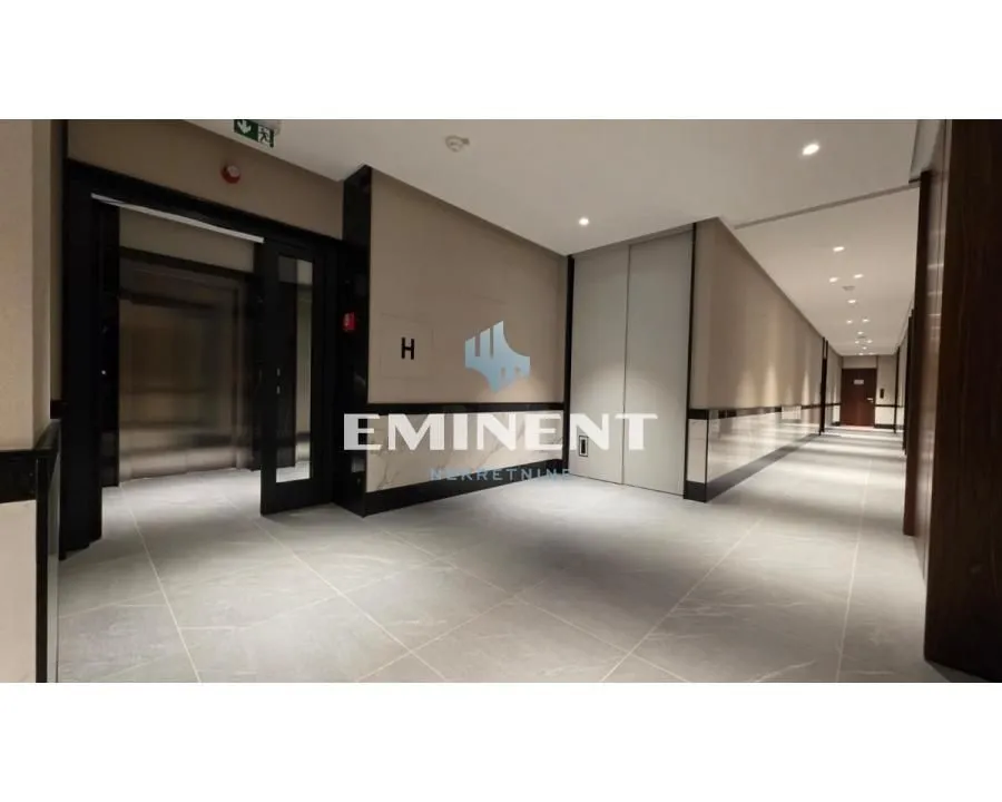Prodaja, trosoban stan, 94m², Crveni Krst, Beograd
