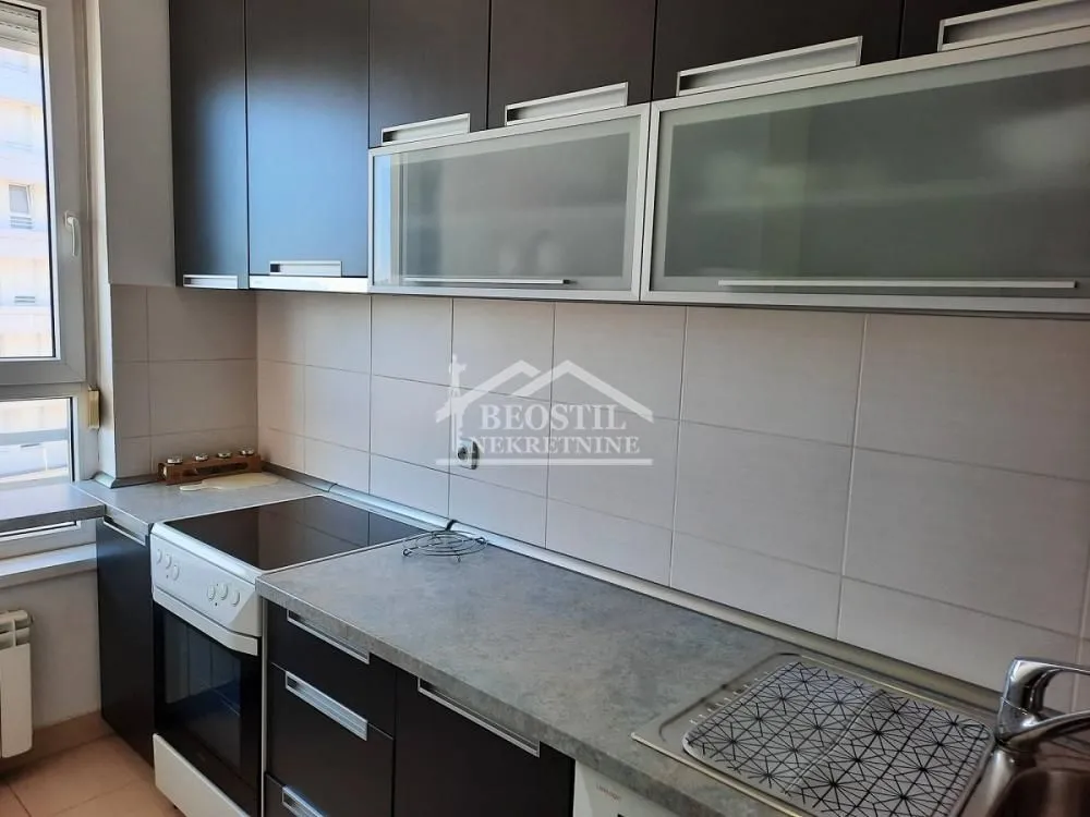 Rent, one bedroom apartment, 45m², Belvil, Beograd