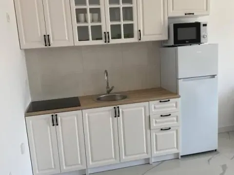 Rent, studio apartment, 36m², Bjeliši, Bar - image 5