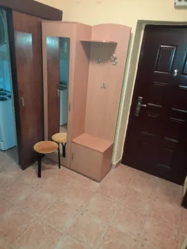 Izdavanje, trosoban stan, 67m², Blok 6, Podgorica - image 14