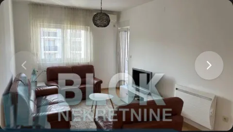 Rent, two bedroom apartment, 71m², City Kvart, Podgorica - image 3