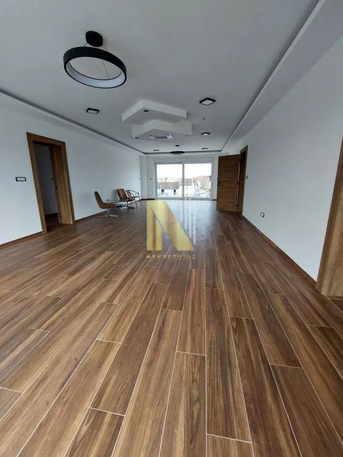Rent, office space, 250m², Veternik, Novi Sad Sve Podlokacije