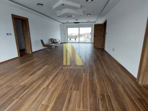 Izdavanje, poslovni prostor, 250m², Veternik, Novi Sad Sve Podlokacije - image 2