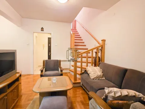 Prodaja, jednosoban stan, 50m², Zabjelo, Podgorica - image 1