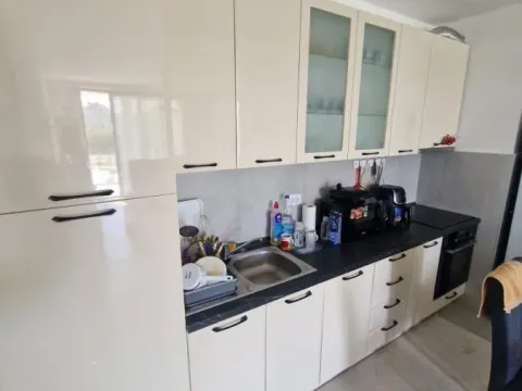 Sale, three bedroom apartment, 81m², Bulevar, Niš - image 3