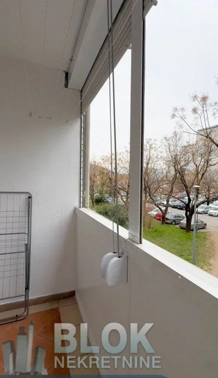 Izdavanje, trosoban stan, 110m², Preko Morače, Podgorica