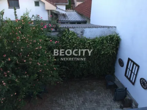 Prodaja, kuća, 330m², Telep, Novi Sad Sve Podlokacije - image 4