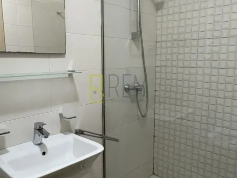 Prodaja, jednosoban stan, 46m², City Kvart, Podgorica - image 8