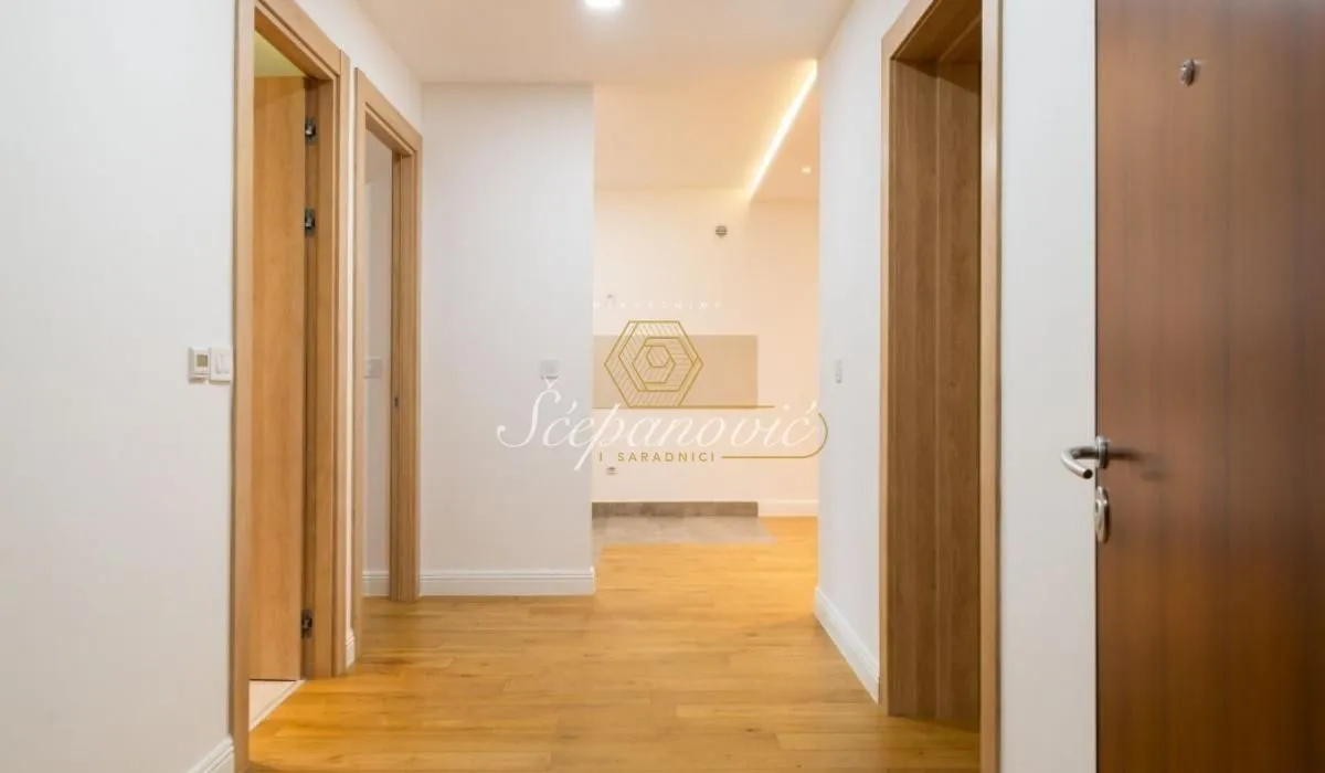 Sale, four bedroom apartment, 96m², Crveni Krst, Beograd