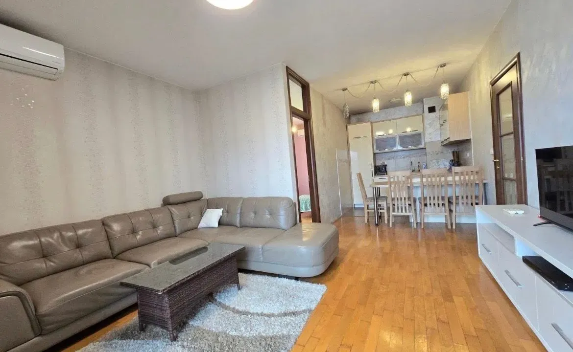 Rent, two bedroom apartment, 58m², Stari Aerodrom, Podgorica