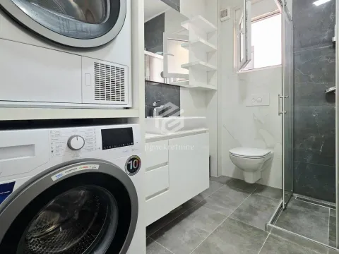 Rent, one bedroom apartment, 47m², City Kej, Podgorica - image 10