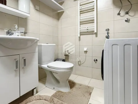 Rent, one bedroom apartment, 43m², Stari Aerodrom, Podgorica - image 16