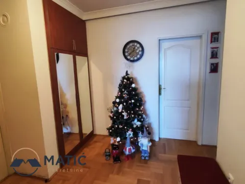 Prodaja, trosoban stan, 63m², Sajmište, Novi Sad - image 13