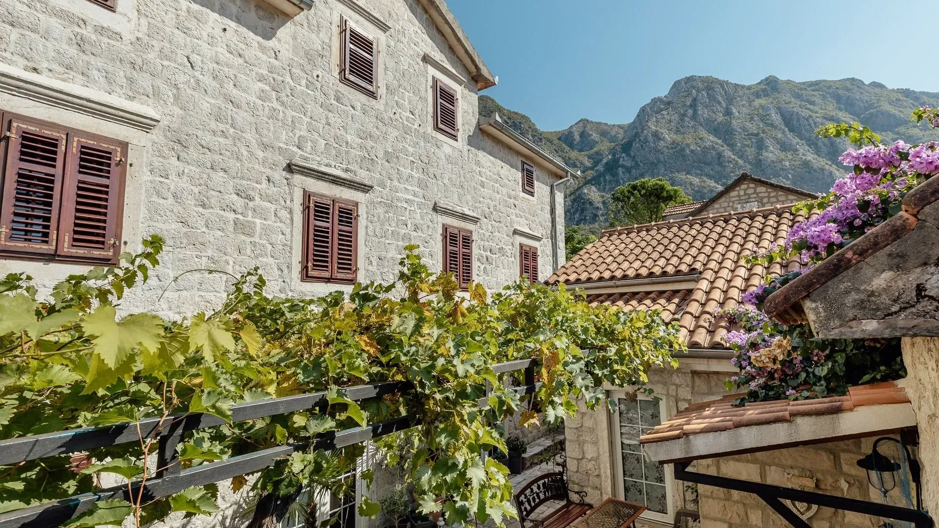 Prodaja, kuća, 240m², Risan, Kotor