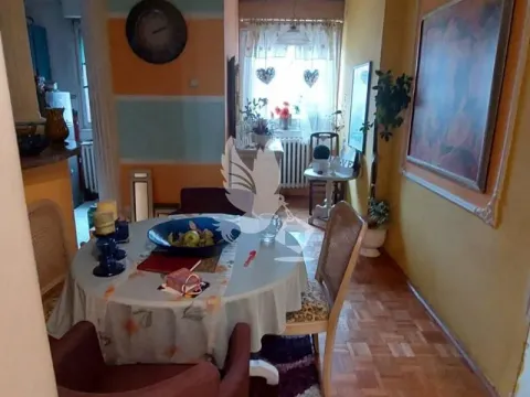 Sale, two bedroom apartment, 79m², Centar Sve Podlokacije, Beograd - image 2