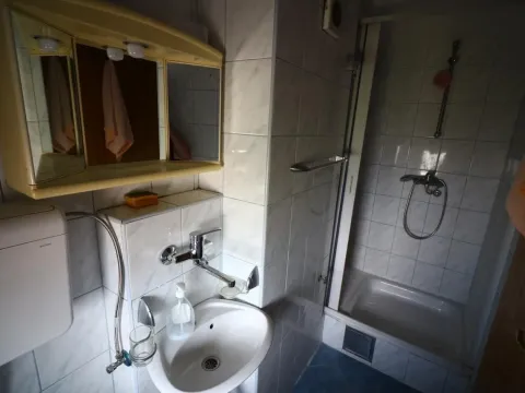 Prodaja, dvosoban stan, 92m², Stari Aerodrom, Podgorica - image 13