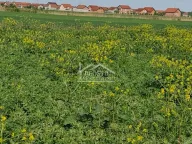 Prodaja, plac, Batajnica, Beograd - image 2