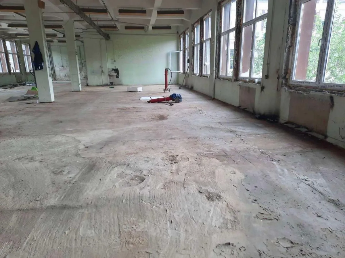 Rent, office space, 518m², Niš, Srbija