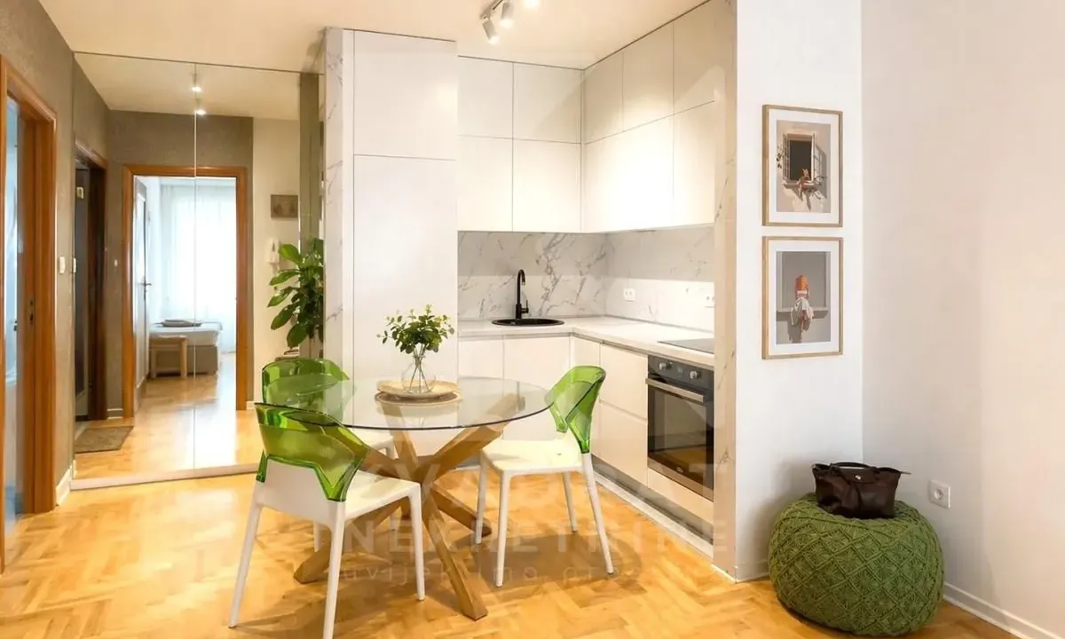Izdavanje, jednosoban stan, 41m², Vezirov Most, Podgorica