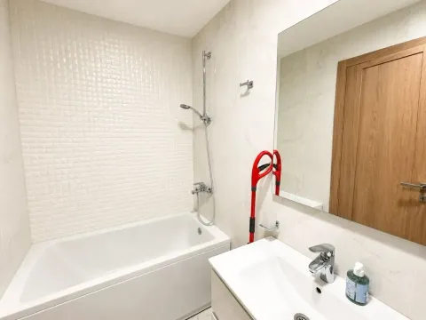 Izdavanje, dvosoban stan, 77m², Master Kvart, Podgorica - image 8