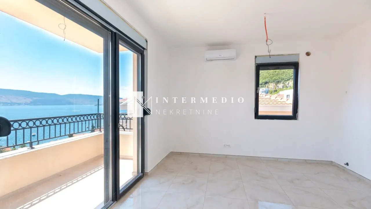 Sale, one bedroom apartment, 44m², Kumbor, Herceg Novi