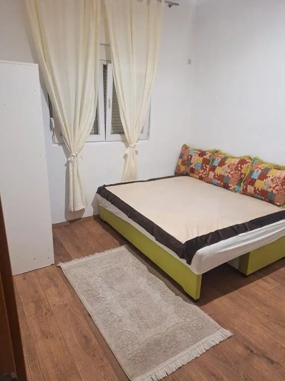 Rent, three bedroom apartment, 100m², Stari Aerodrom, Podgorica